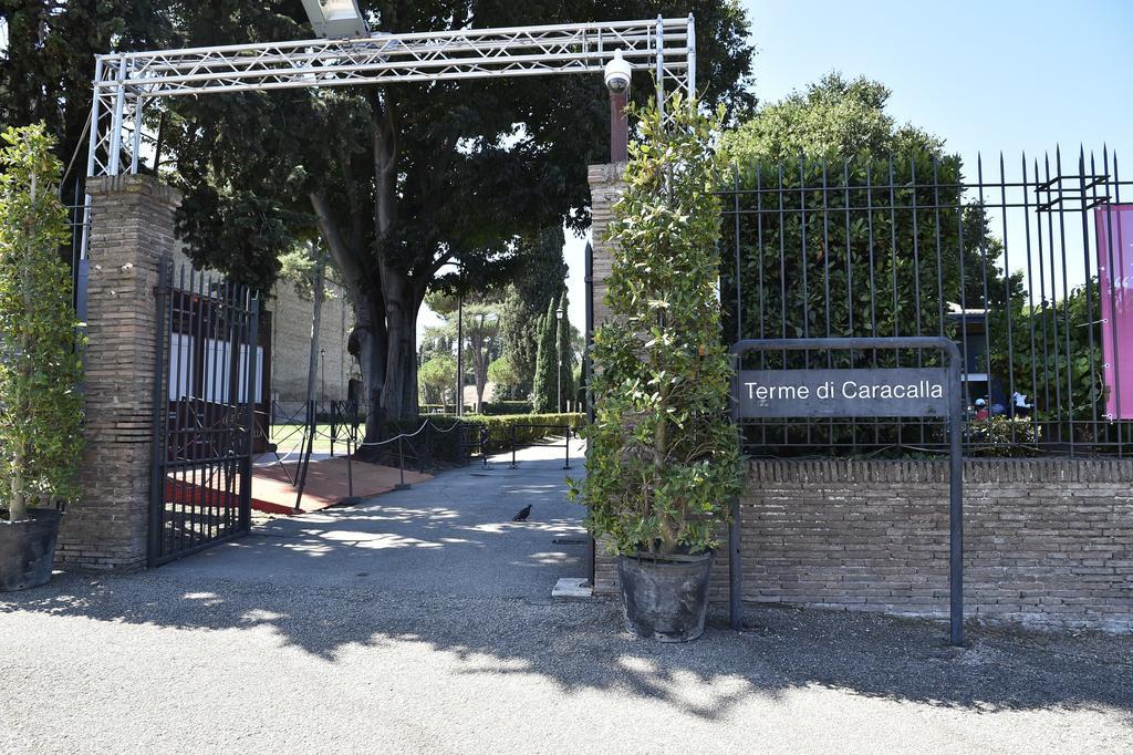 Al Centro Storico Di Roma Acomodação com café da manhã Exterior foto