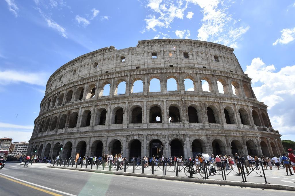 Al Centro Storico Di Roma Acomodação com café da manhã Exterior foto